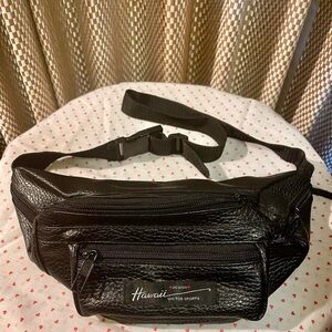 Vintage Black Faux Leather Waist Bag/Fanny Pack